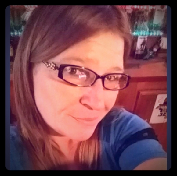 Meet your posher - Picture 1 of 1